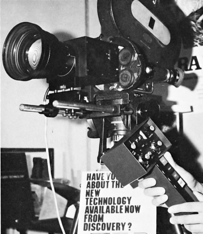 computer-controlled zoom lens - by Tony Karp